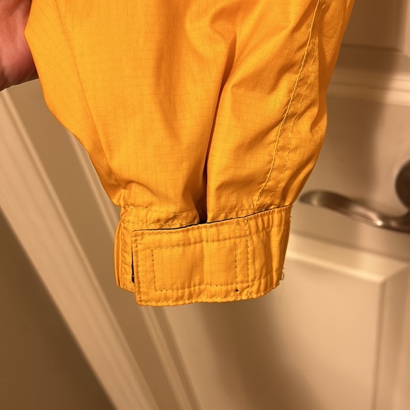 Vintage Gap Yellow Lined Windbreaker - Picture 5 of 13
